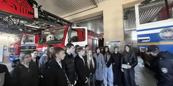 "Дорогой мужества" Экскурсия учащихся городских школ в пожарную аварийно-спасательную часть № 1 Борисовского ГРОЧС  в рамках проекта "Альтернатива"